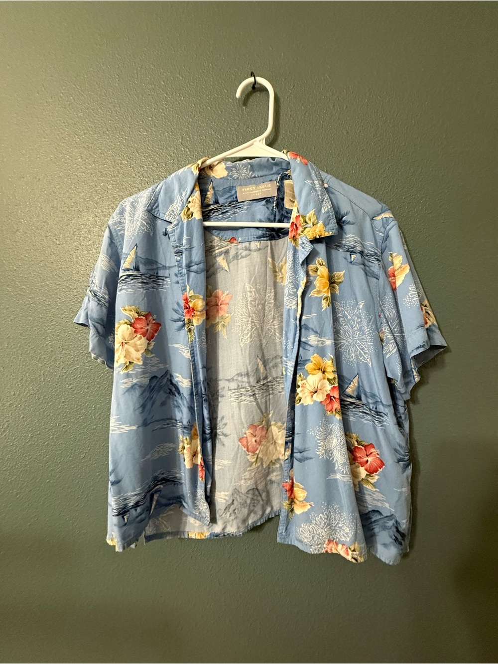Blue Floral Short Sleeve Button-Down Shirt